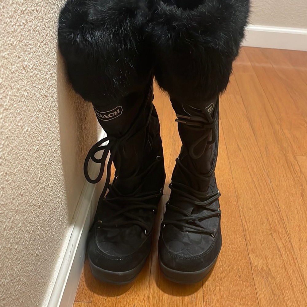 Coach boots black size 8. Style Leighann. New without tags